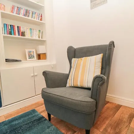 22 St Marys Walk スカーバラ