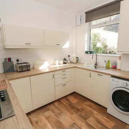 22 St Marys Walk * Scarborough