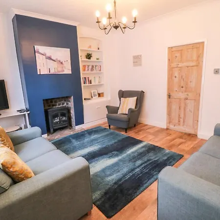 22 St Marys Walk Scarborough